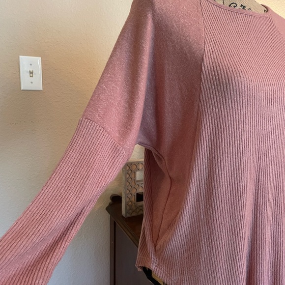 Hippie Rose Rose Dolman Sleeve Top - Picture 9 of 15